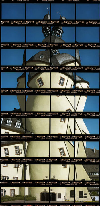 Thomas Kellner: 29#03 Siegen, Dicker Turm, 2001, C-Print, 15,3 x 31,4 cm/5,9" x 12,2", edition 20+3