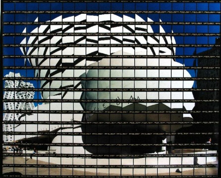 Thomas Kellner: 40#04 New York, Guggenheim (architect: Frank Lloyd Wright), 2003, C-Print, 68,2 x 55,9 cm/26,6" x 21,8", edition 20+3