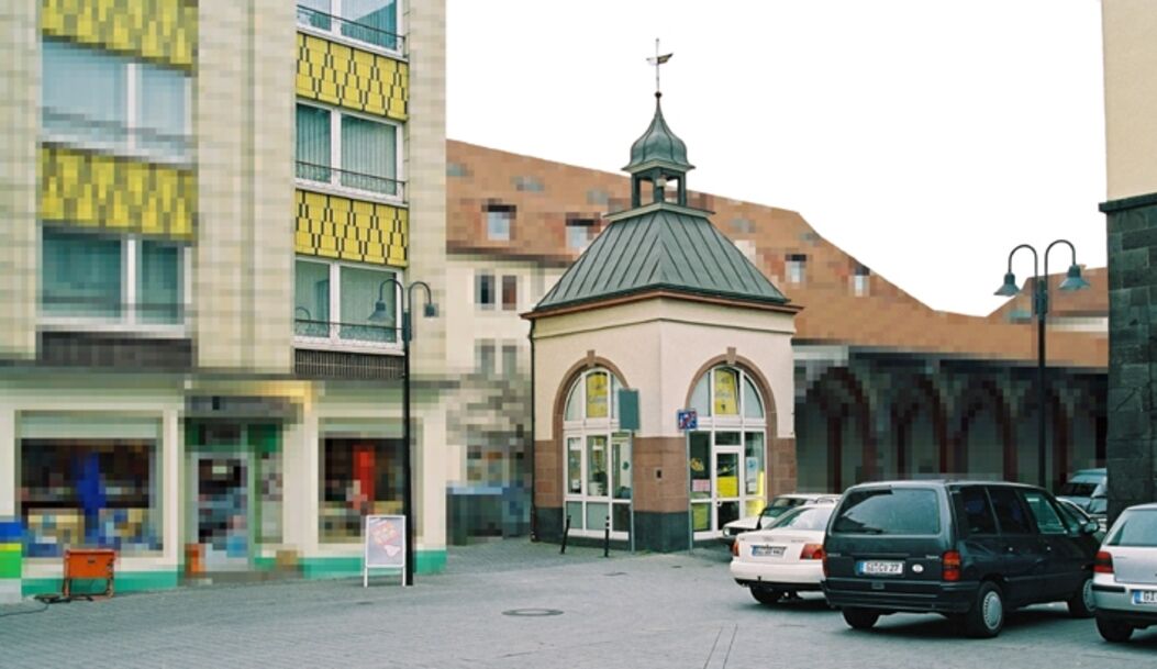 Thomas Kellner: Giessen-facades, Markthallen 1 - Pavillion, 2004, C-Print, mounted on Plexi and Aludibond, 90x60cm on 120x90cm /35,1"x23,4" on 46,8"x35,1", edition 10+3