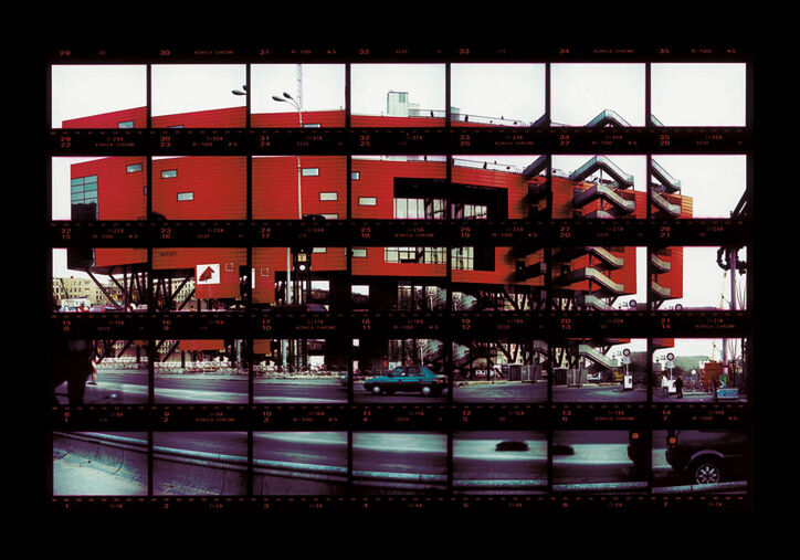 04#06 Berlin, Red Box 1998, C-Print, 26,8 x 17,6 cm / 10,5" x 6,9", edition 10+3
