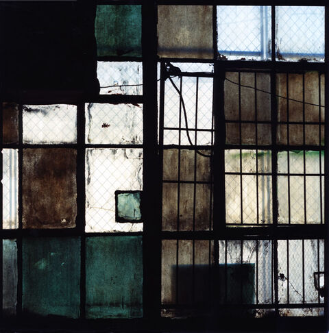 Dan Nelken, Sunset: Industrial Memories, C-Print, 2010, 26,5 x 28cm, Auflage 15+3